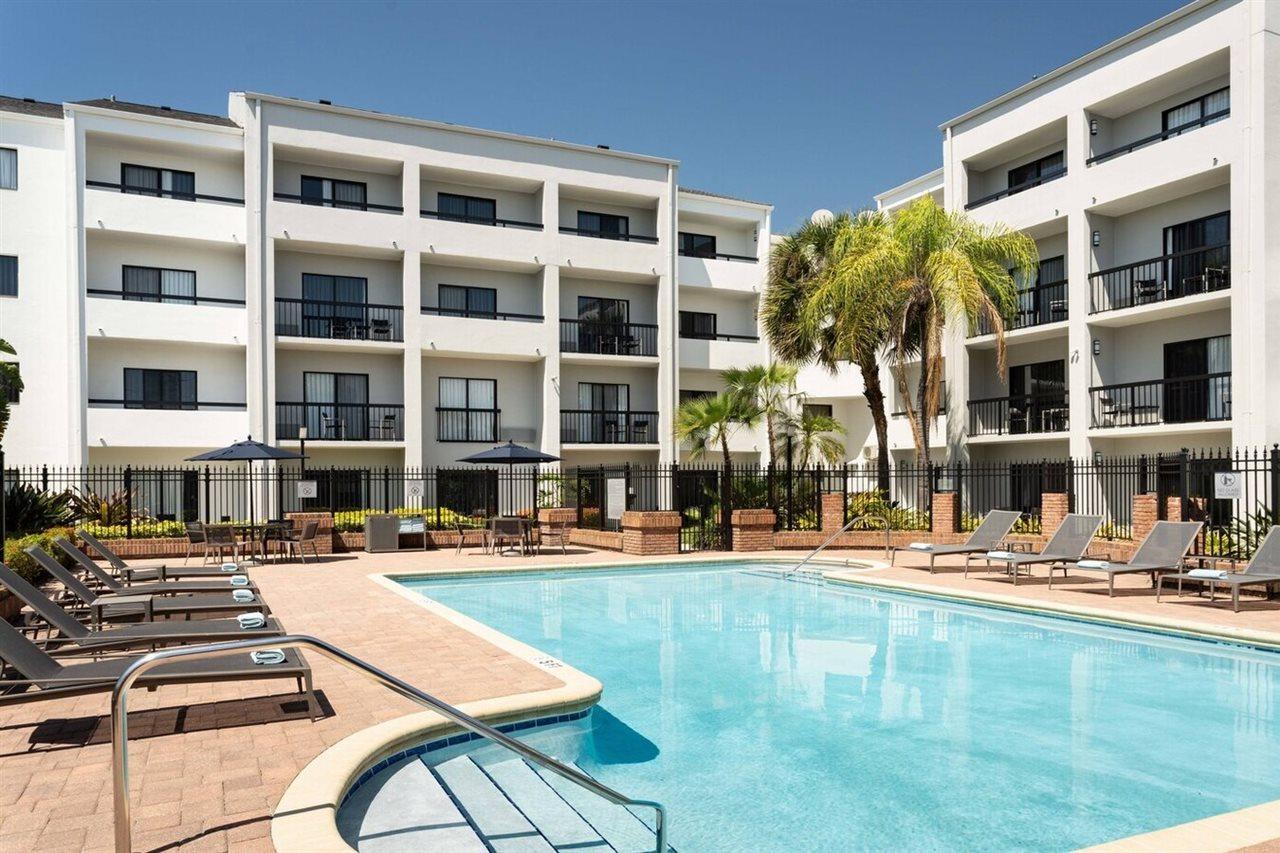 Courtyard Tampa Westshore/Airport Экстерьер фото