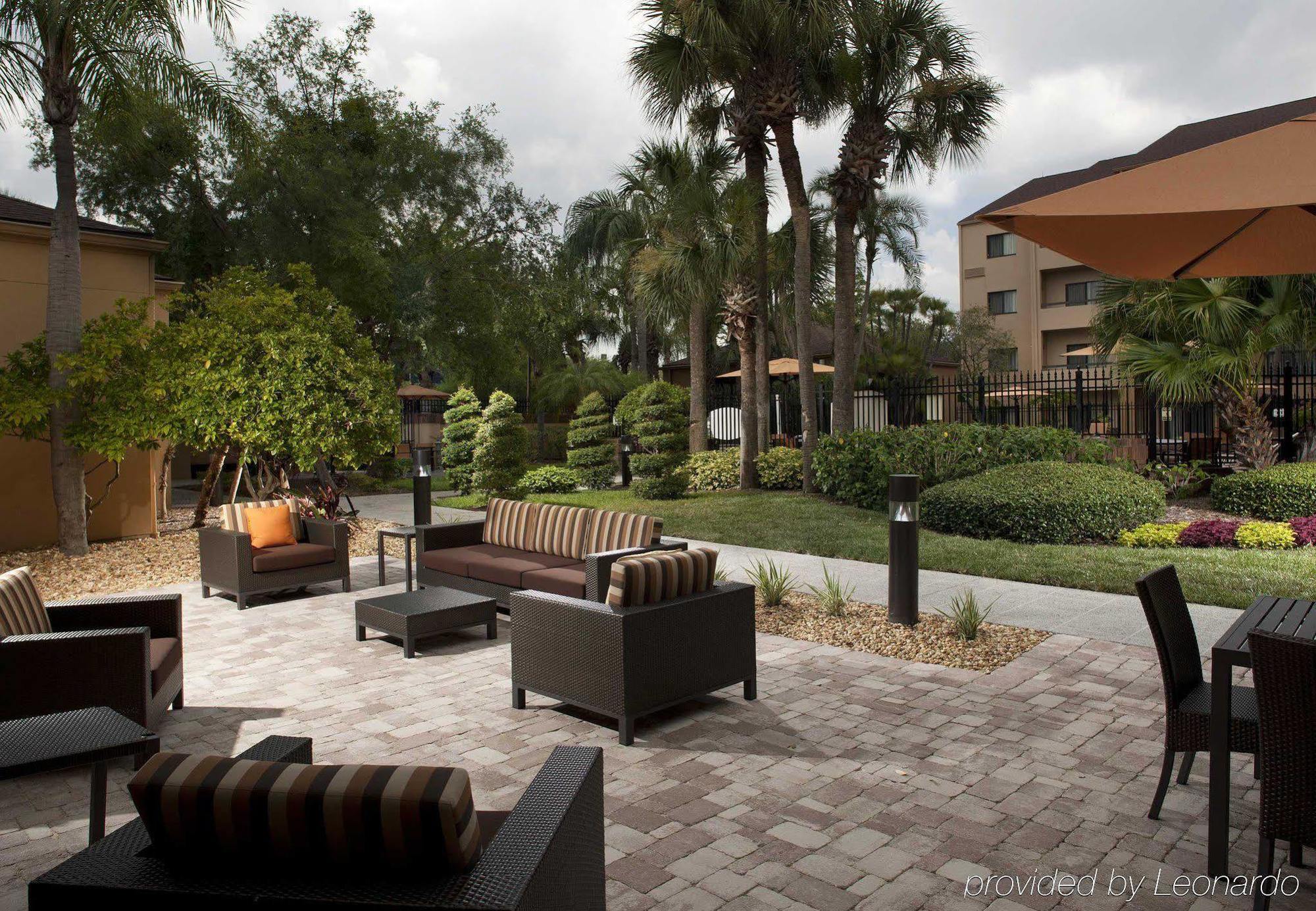 Courtyard Tampa Westshore/Airport Экстерьер фото