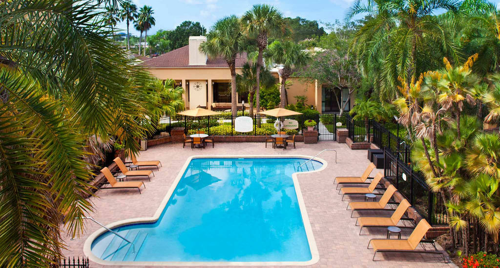 Courtyard Tampa Westshore/Airport Экстерьер фото